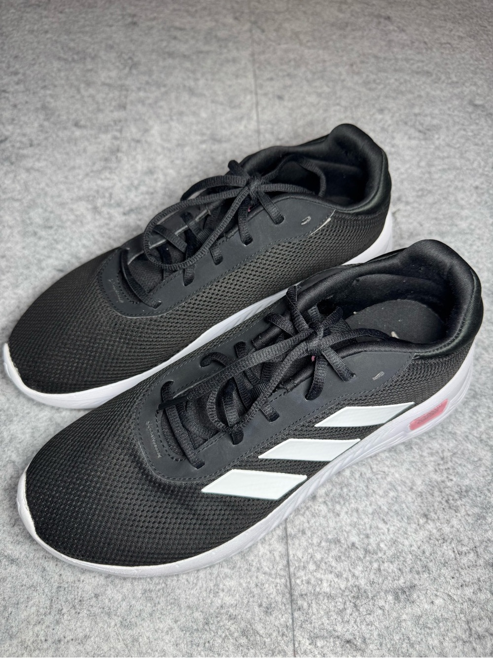 Adidas Women's Cloudfoam Comfy Size 10